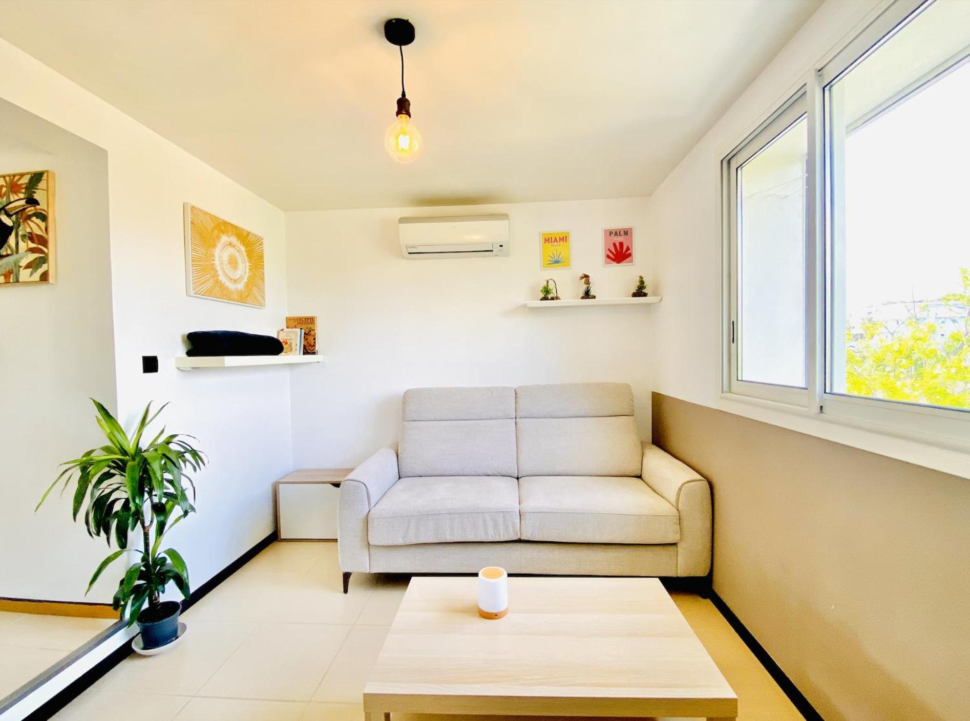 T2 Lumineux & Calme A 5Min Plages - Centre & Port Apartment